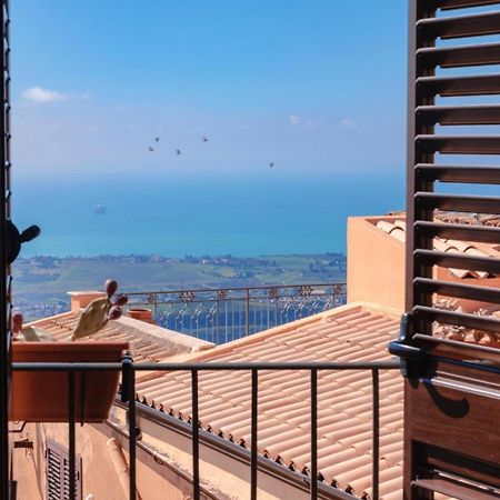 Le Teste Di Moro Al Duomo Агридженто Экстерьер фото